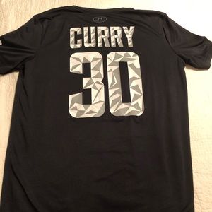 Steph Curry UA shirt